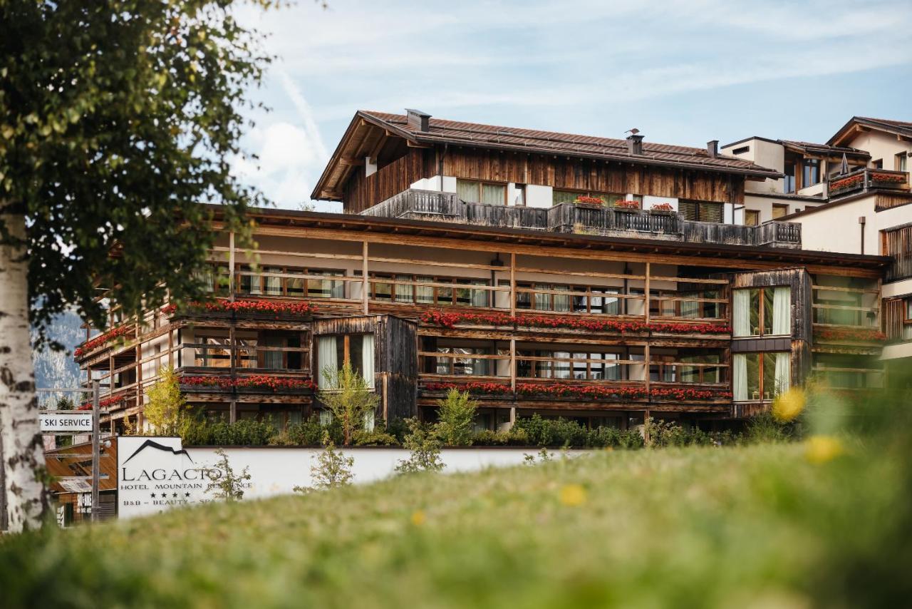 Lagacio Hotel Mountain Residence Сан-Кассіано Екстер'єр фото